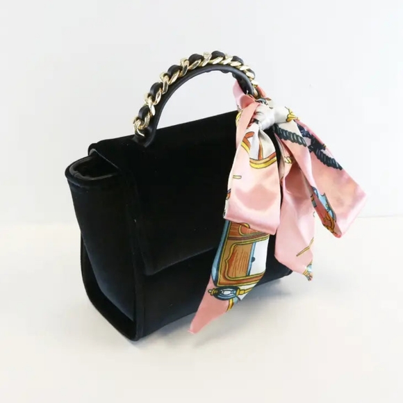 'Miss Classy' Purse - Picture 2 of 4